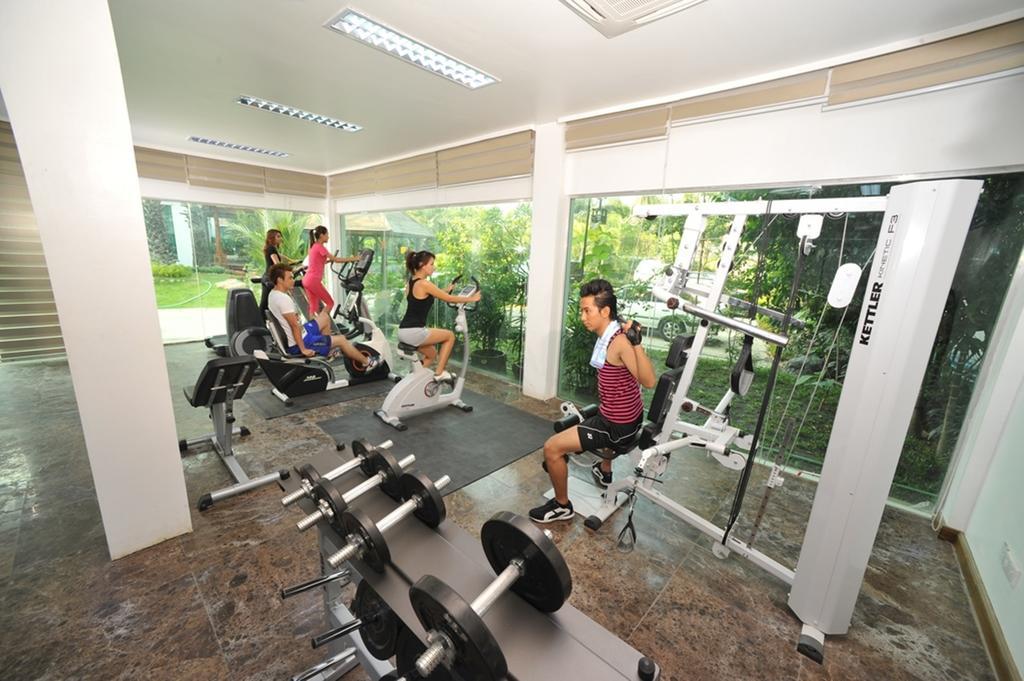Palm Spring Resort Yangon Extérieur photo
