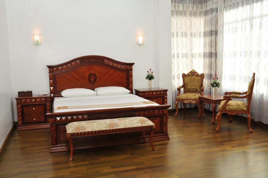 Palm Spring Resort Yangon Chambre photo