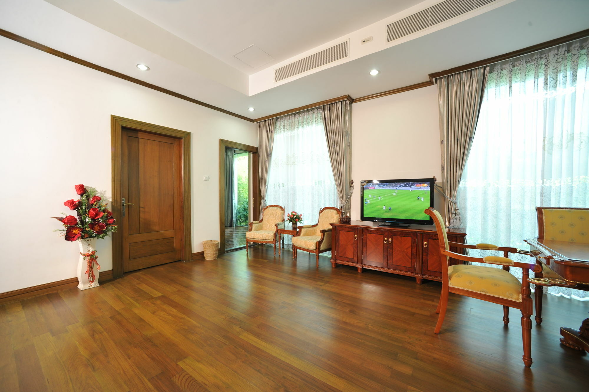 Palm Spring Resort Yangon Extérieur photo