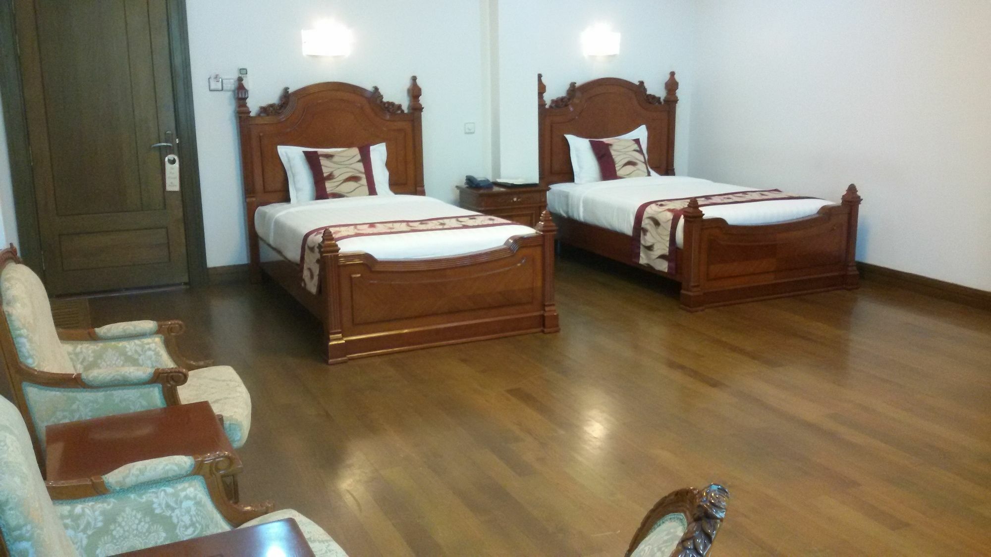 Palm Spring Resort Yangon Extérieur photo